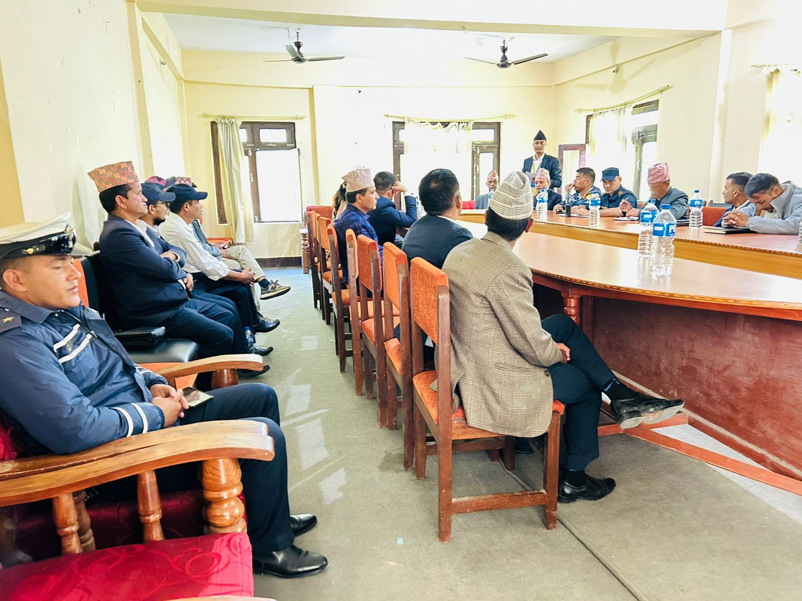 सु.प.प्रदेशका माननीय सभामुख र विधायन समितिका सभापती लगायत अन्य सदस्यज्यूहरुको जिल्ला भ्रमण
